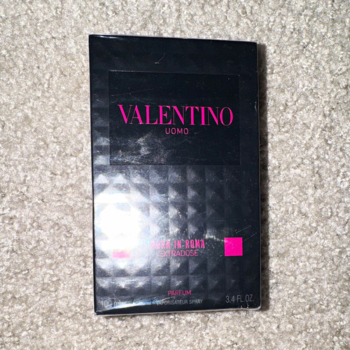 Valentino uomo born - in, roma