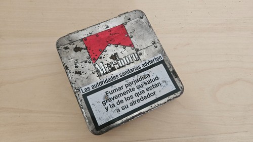 étui cigarettes marlboro - à,