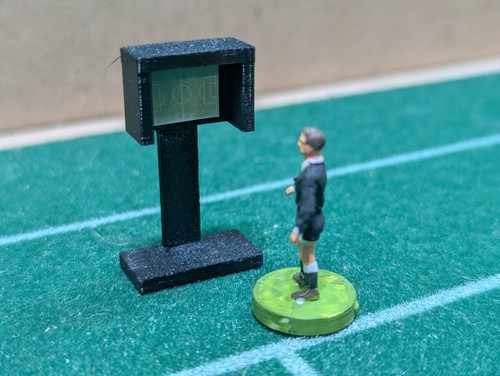 Subbuteo var monitor - e, arbitro