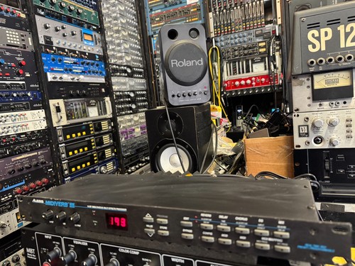 Alesis midiverb iii - alesis, digital