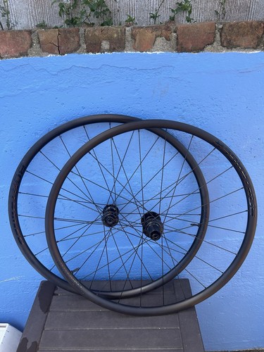 Set ruote bontrager - set, paradigm