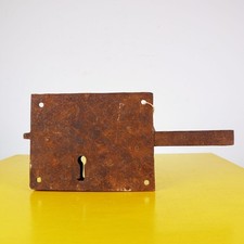 Autentica serratura antica in