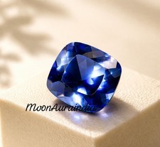 Pietra preziosa zaffiro blu