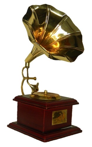 Gramophone dummy vintage - gramophone, repro
