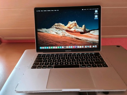 Apple macbook pro pollici - apple,