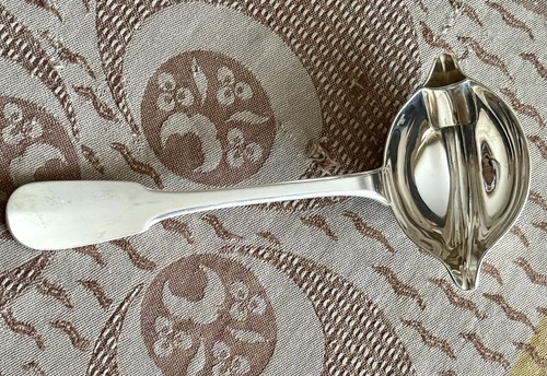 Cuillere sauce maigre gras - a,