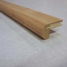 Toro tondo in rovere grezzo per scale con parquet o finale di pavimento