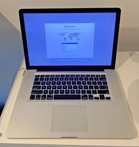Apple macbook pro - apple, 15”