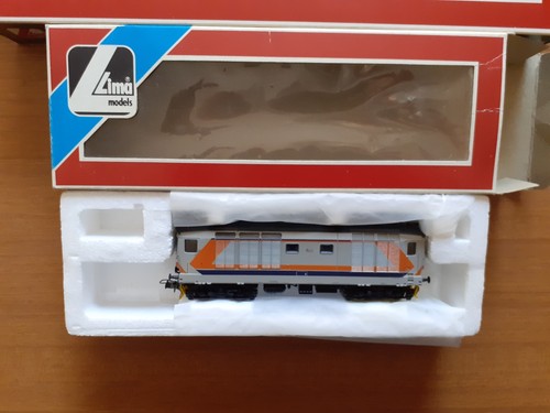 Lima treno navetta - , con