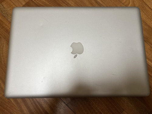 Macbook pro 2011 - pro, 17”