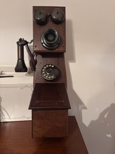 telefono vintage in legno da muro