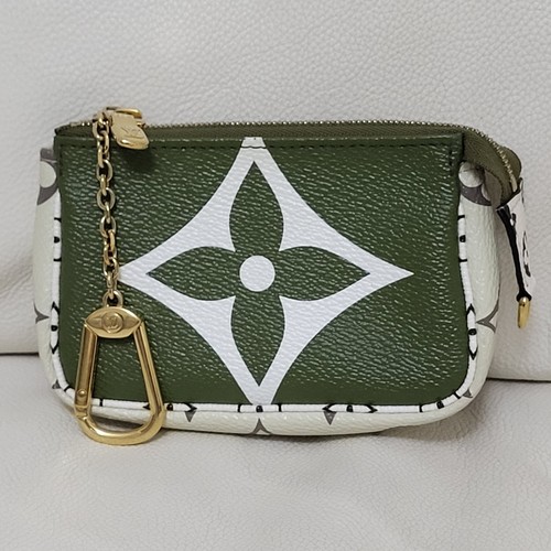 Louis vuitton giant micro - louis,