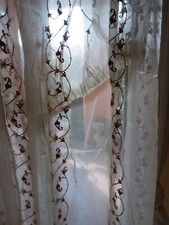 Tenda con ricamo in rilievo organza quantità 2