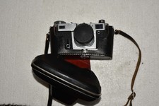 Fotocamera a telemetro sovietica Kiev 4 con obiettivo 53mm f/1.8.