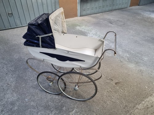 Carrozzina giocattolo vintage - carrozzina,