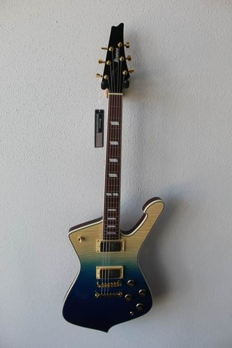 Brand new ibanez iceman - new,