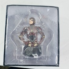 BATMAN Universe DCBUK18 the