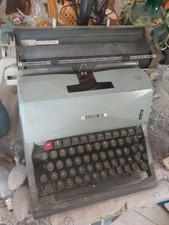 Olivetti macchina da scrivere
