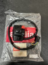 AP8127524 Aprilia SL1000 Falco 00-03 TUONO RSV Commutatore Devioluce sx