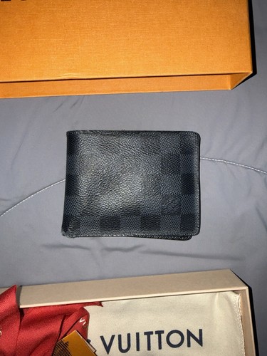 Louis vuitton damier - louis,