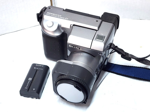 Fotocamera digitale vintage - digitale,
