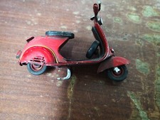 Modellino Moto Vespa d’Epoca Vintage in Metallo, da Collezione Stile Retro 