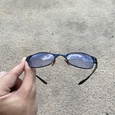 OCCHIALI DA SOLE DRITTI vintage Italia GORPCORE vibe OAKLEY Y2K marca giapponese anni 90