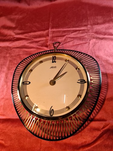 Vecchio orologio parete - vecchio, da