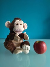 "TRUDI" peluche marionetta Scimmia, colore marrone e beige , altezza 21 cm.