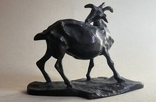 Capretta in bronzo di Ernesto Bazzaro (1859-1937)