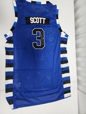 Maglia basket autografata