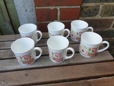 6 tazze da tè dolci Wedgwood