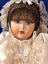 bambola in porcellana biscuit