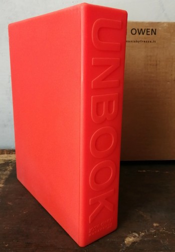 Unbook salvadanaio - "unbook",