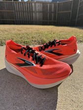 NUOVO SENZA SCATOLA! Brooks