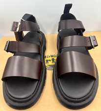 SANDALI DR. MARTENS CHARRO