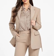 Blazer con cintura monopetto