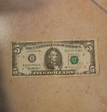 Banconota 5 Dollari Americani