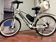 MOMO bicicletta elettrica