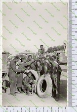 D117)  WW II FOTO BANCANI