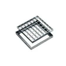 GRIGLIA CADITOIA IN ACCIAIO UNI EN 10025 ELETTROFORGIATO PER POZZETTI TOMBINI