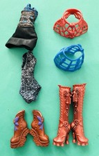 Monster High bambola Robecca Steam scarpe e vestiti di ricambio, 416b