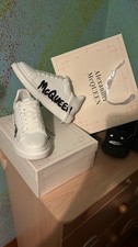 Alexander Mcqueen