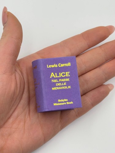 Miniatura alice nel paese - miniatura,