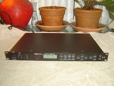 Yamaha SPX900, Processore