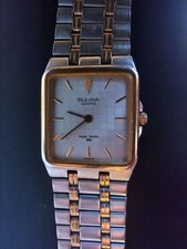 Bulova Quartz Super Seville, lunotta quadrata