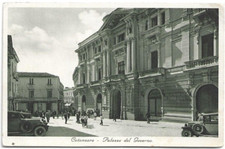 CARTOLINA DI CATANZARO ,PALAZZO DEL GOVERNO  viaggiata 1937