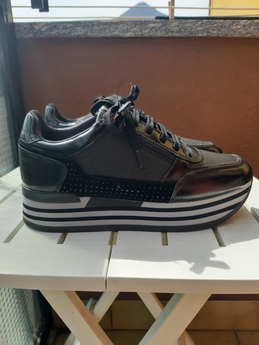 Scarpe donna usate solo una - usate,