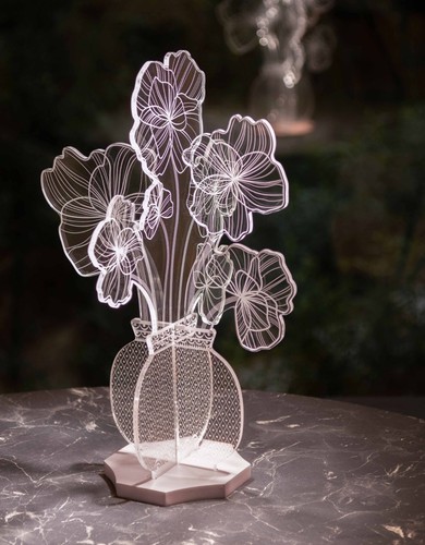 Lampada ricaricabile - , in