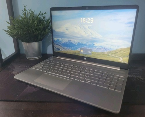 Notebook s intel i3 - s,